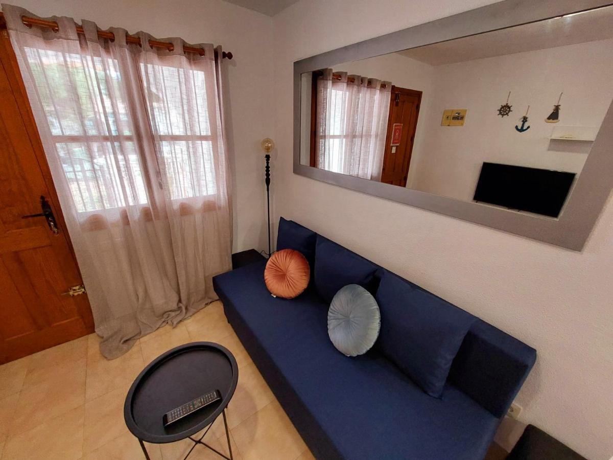 Apartament Casa Del Gato Rojo , Communal Swimming Pool , Terrace With Barbecue Torrevieja Buitenkant foto
