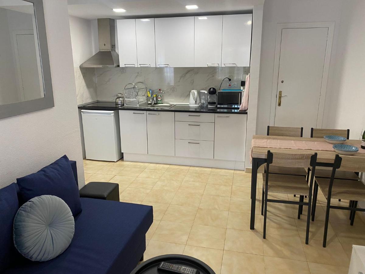 Apartament Casa Del Gato Rojo , Communal Swimming Pool , Terrace With Barbecue Torrevieja Buitenkant foto