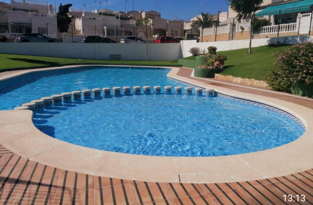 Apartament Casa Del Gato Rojo , Communal Swimming Pool , Terrace With Barbecue Torrevieja Buitenkant foto