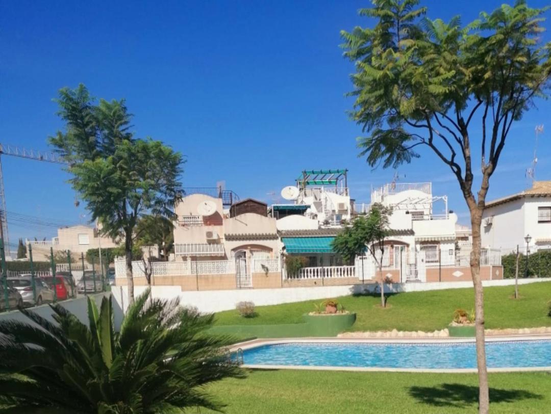 Apartament Casa Del Gato Rojo , Communal Swimming Pool , Terrace With Barbecue Torrevieja Buitenkant foto