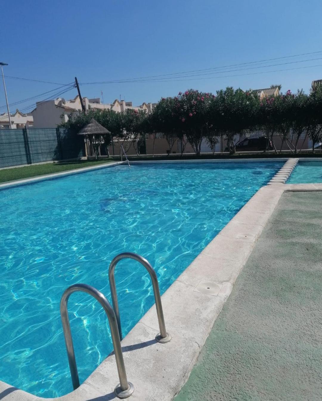 Apartament Casa Del Gato Rojo , Communal Swimming Pool , Terrace With Barbecue Torrevieja Buitenkant foto